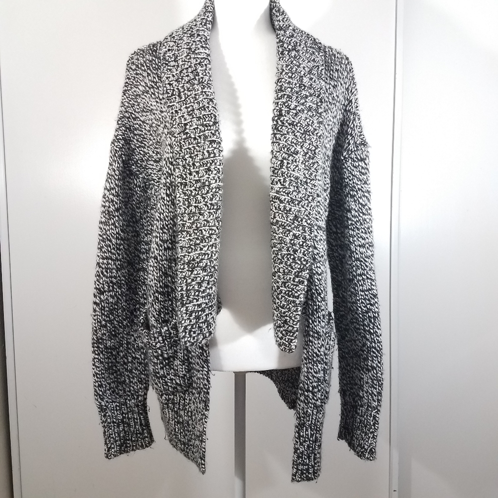 Ann Taylor Black & White Soft Knitted Cardigan